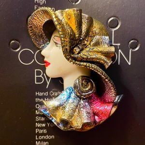 S.J.C High Fashion brooch